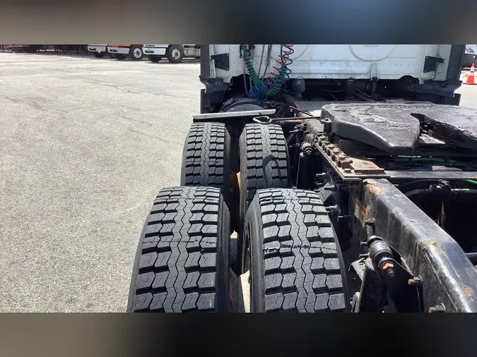 2020 Freightliner Cascadia 126dc9ba3e221178270e770721368597fe3