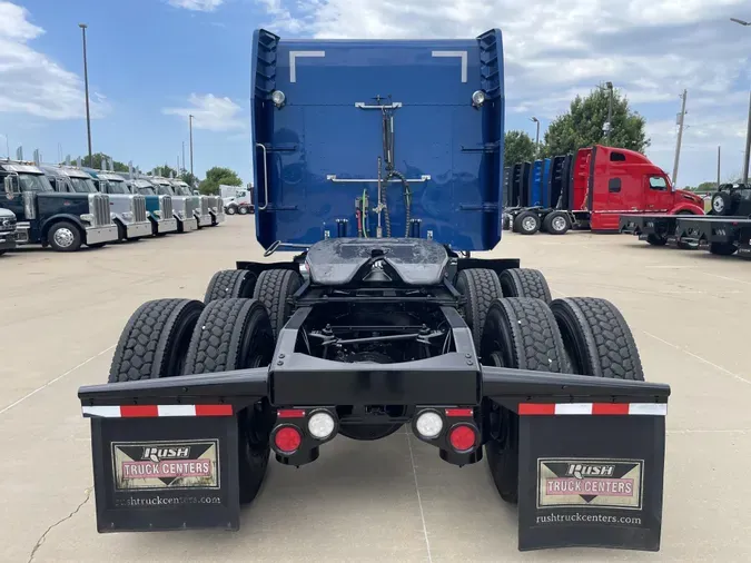 2024 Peterbilt 389