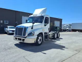 2019 FREIGHTLINER/MERCEDES CASCADIA 125
