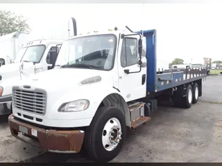 2013 FREIGHTLINER/MERCEDES M2 106