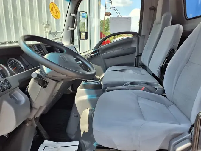 2018 ISUZU NRR
