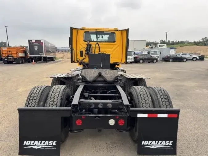 2021 International LT625