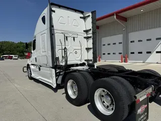 2023 Freightliner Cascadia®