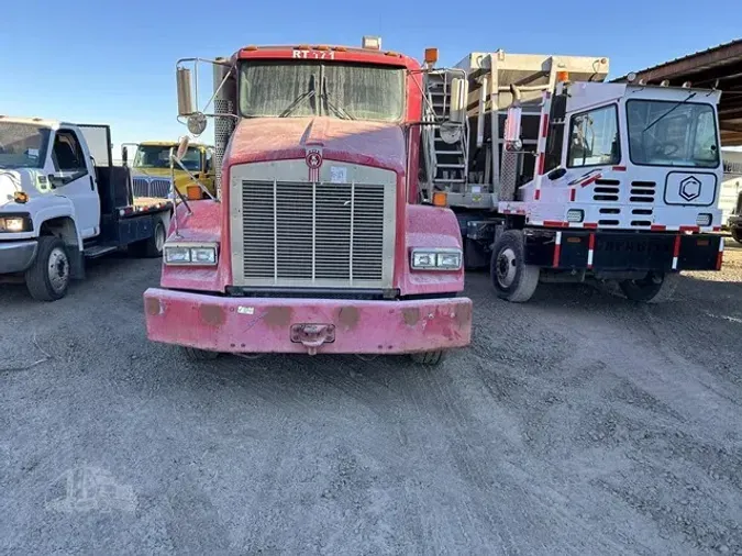 2008 KENWORTH T800