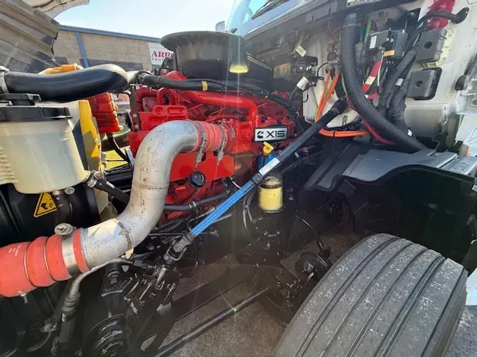 2022 INTERNATIONAL LT625