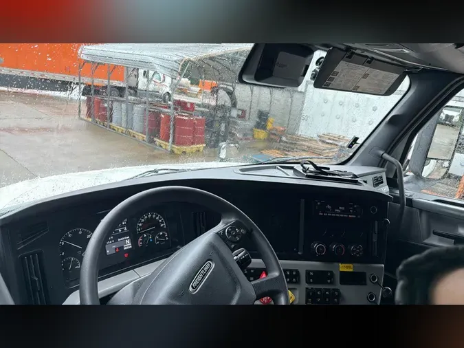 2021 Freightliner Cascadia