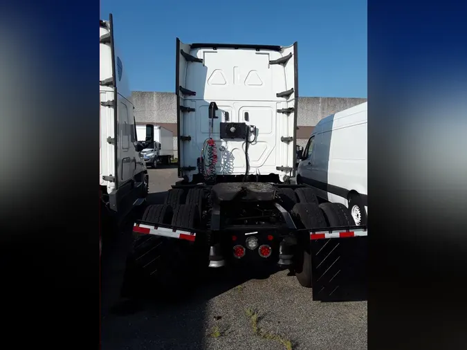 2019 FREIGHTLINER CASCADIA 125