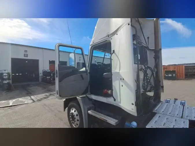 2018 Mack CXU (PINNACLE)