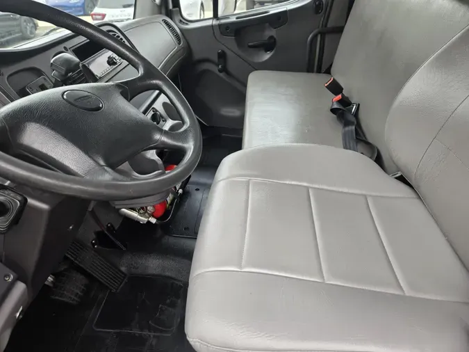 2018 Freightliner Business Class M2 106