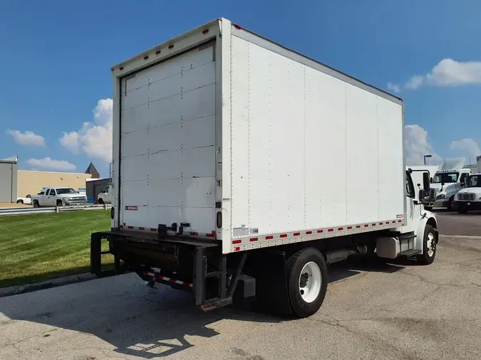2017 FREIGHTLINER M2 106