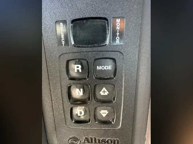 2019 Freightliner Business Class M2 106