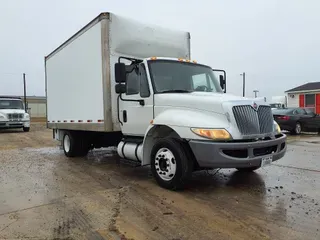 2019 NAVISTAR INTERNATIONAL 4300 LP