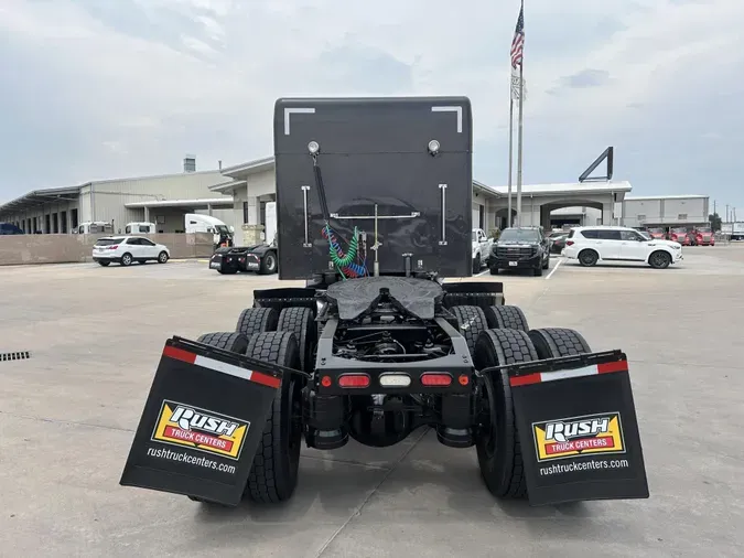 2020 Peterbilt 389
