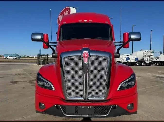 2024 Kenworth T680