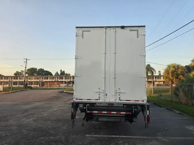2021 FREIGHTLINER/MERCEDES M2 106