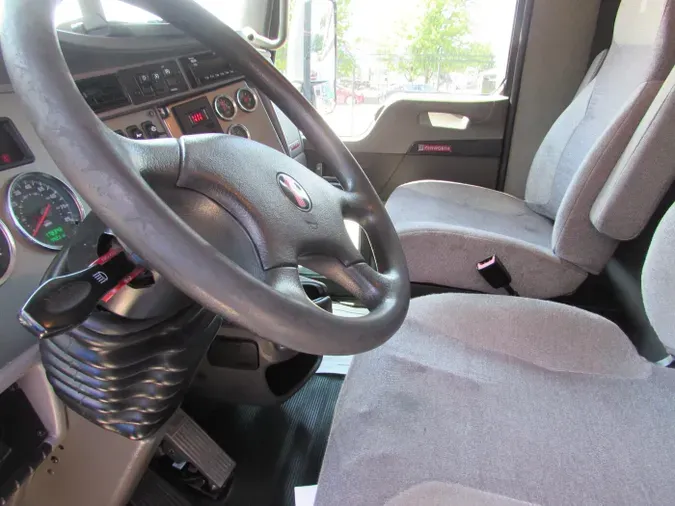 2020 Kenworth T270