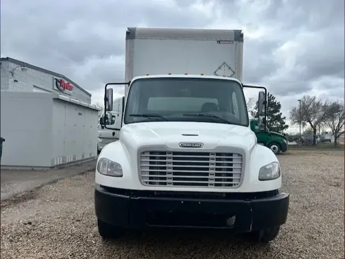 2017 FREIGHTLINER/MERCEDES M2 106