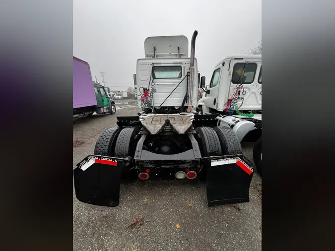 2016 VOLVO VNL42TRACTOR