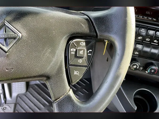2021 INT LT625 6x4
