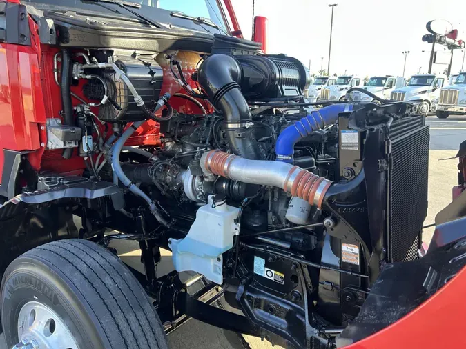 2024 Kenworth T680