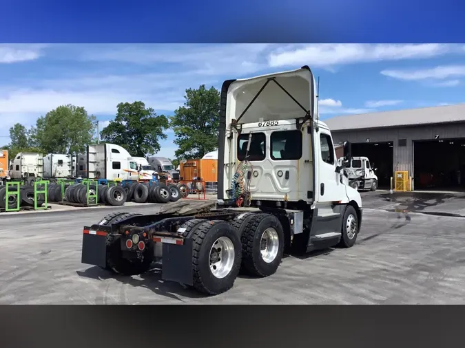 2019 Freightliner Cascadia