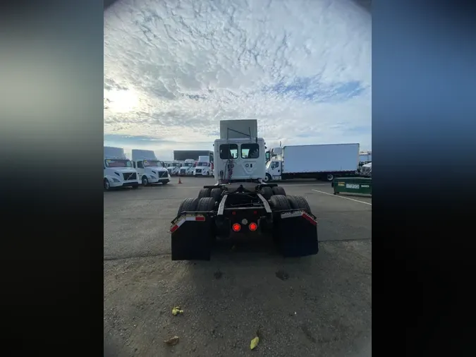 2019 FREIGHTLINER/MERCEDES CASCADIA 125