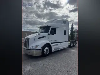 2023 PETERBILT 579