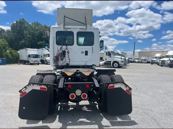 2015 FREIGHTLINER CASCADIA 125