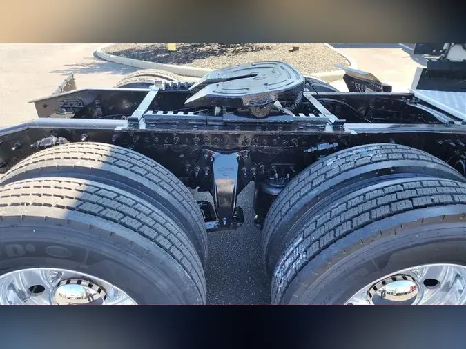 2020 FREIGHTLINER CASCADEVO1