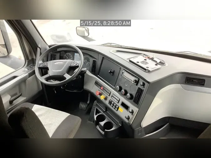 2021 Freightliner Cascadia