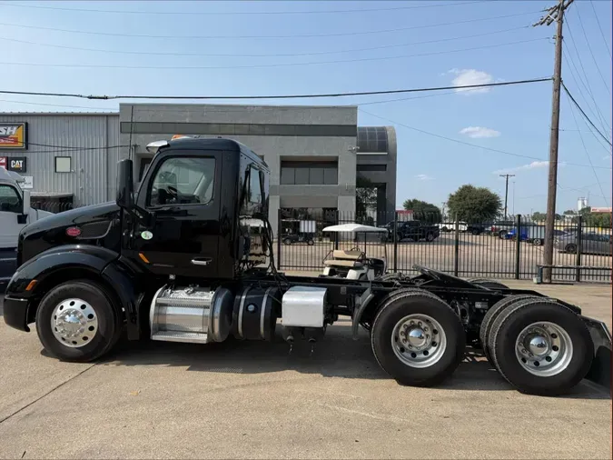 2021 Peterbilt 579dcfe88ec3f9fbfe7d3493d20f45b0fc7