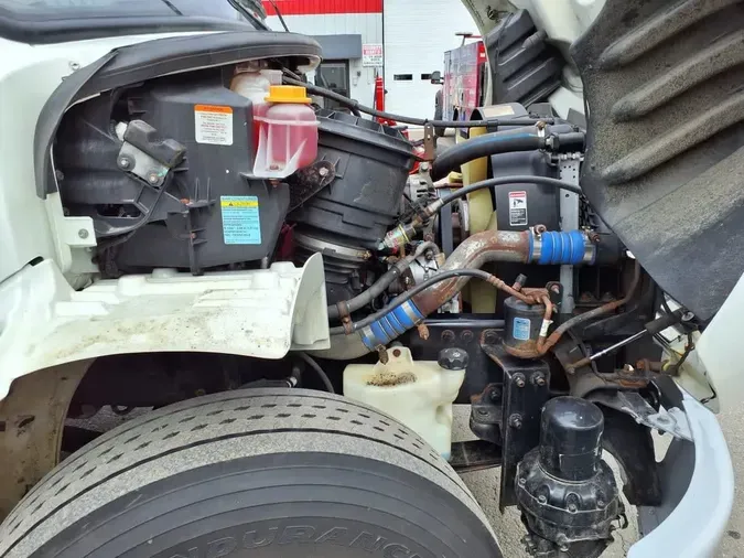 2020 FREIGHTLINER/MERCEDES M2 106