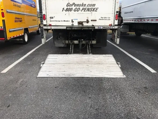 2019 HINO TRUCK 155