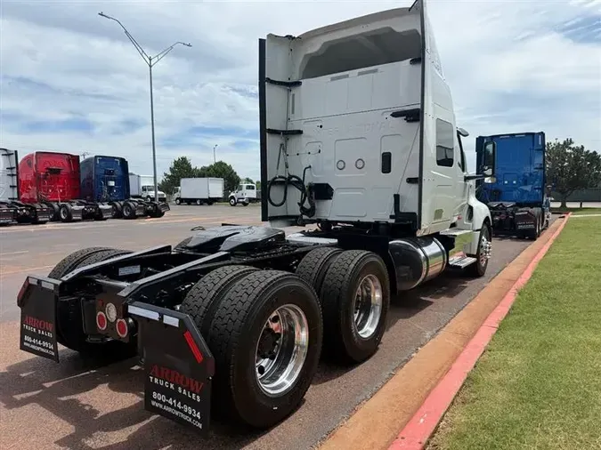 2021 INTERNATIONAL LT625