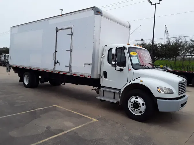 2019 FREIGHTLINER/MERCEDES M2 106