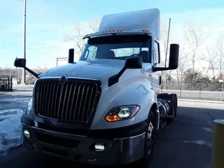 2020 NAVISTAR INTERNATIONAL LT625 DAYCAB T/A