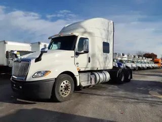 2019 NAVISTAR INTERNATIONAL LT625 SLPR CAB