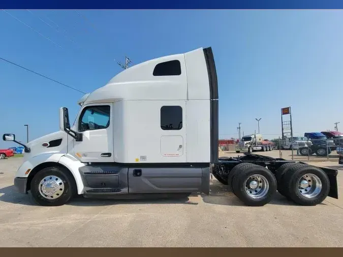 2021 Peterbilt 579