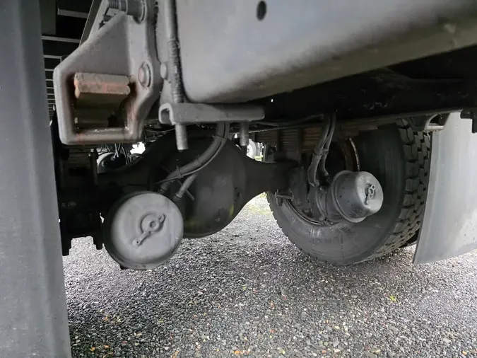 2018 FREIGHTLINER M2 106
