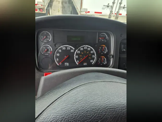 2020 FREIGHTLINER M2 106
