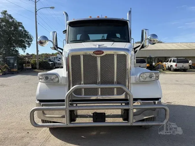 2019 PETERBILT 567