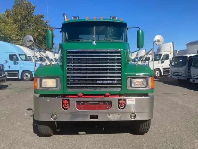 2018 MACK TRUCKS, INC. CHU613