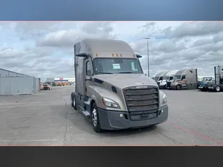 2023 Freightliner Cascadia 126