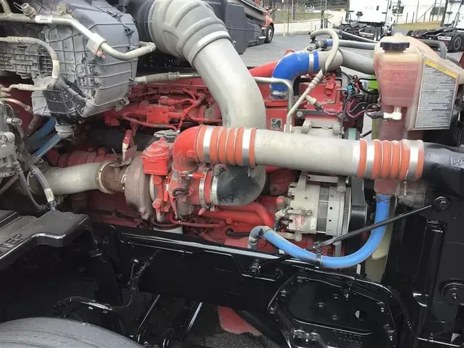 2022 KENWORTH T680dd306575db1efe6926e84de7eaa25aa2