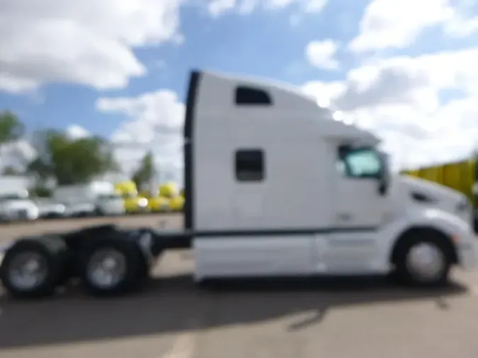 2022 Peterbilt 579