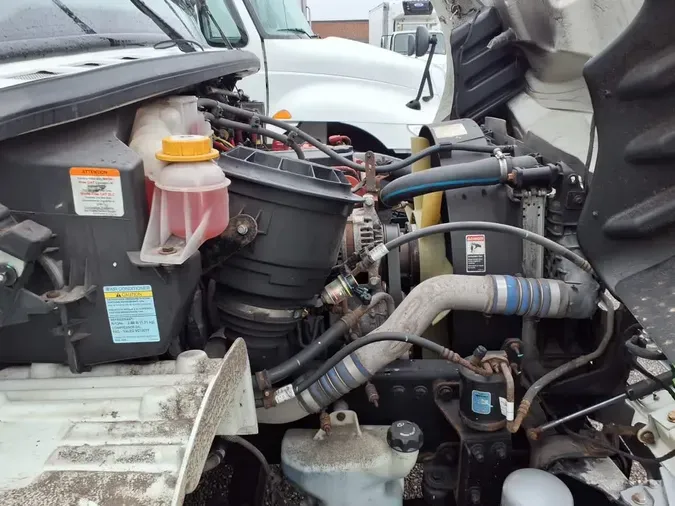 2020 FREIGHTLINER/MERCEDES M2 106