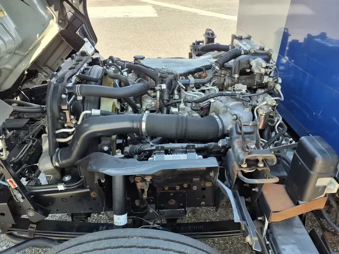 2019 ISUZU NRR