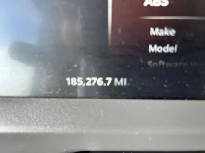 2023 Peterbilt 579