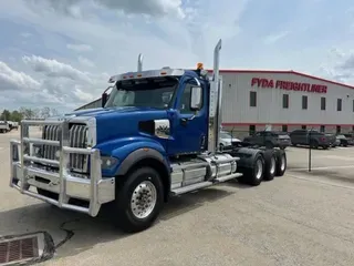 2023 Western Star 49X