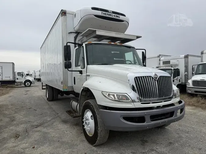 2015 INTERNATIONAL DURASTAR 4300